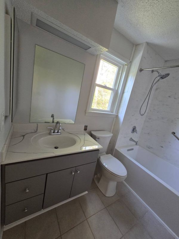 Choosing The Right Layout For A Bathroom Remodeling Project